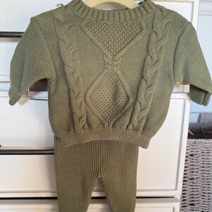 Grayson Collective Olive Matching Sweater Set 0-3M